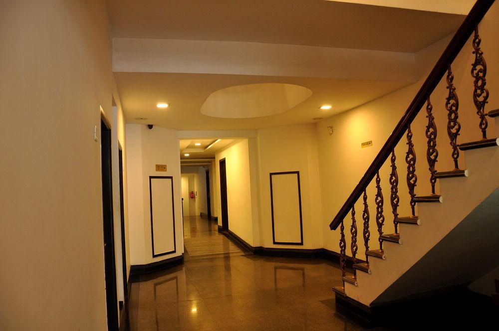 Oyo Premium Convent Road Near Lake Kodaikanal Exterior foto
